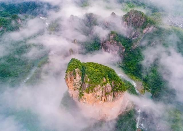 浙江蹦极的地方在哪里(离浙江最近的蹦极在哪里)