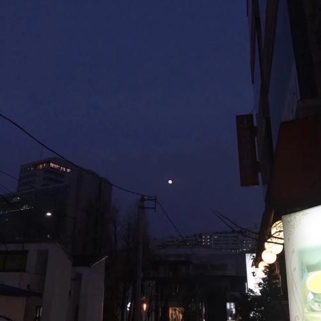 小梦你在哪里(小v你在哪里怎么用)