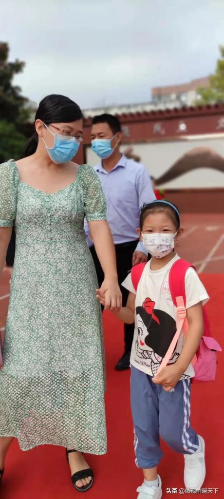 小时候第一小学在哪(小时候第一小学)