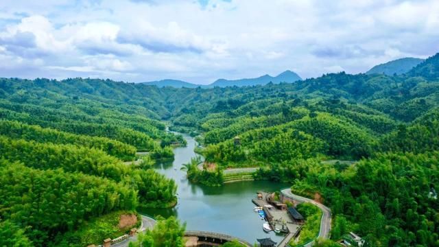 贵州在哪边(贵州在哪个省哪个城市)