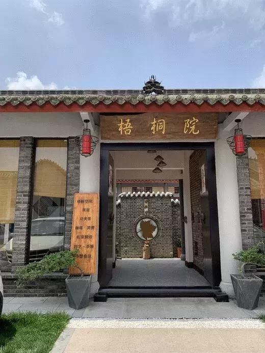 德阳芭比酒吧在哪里(德阳欧米亚酒吧在哪里)