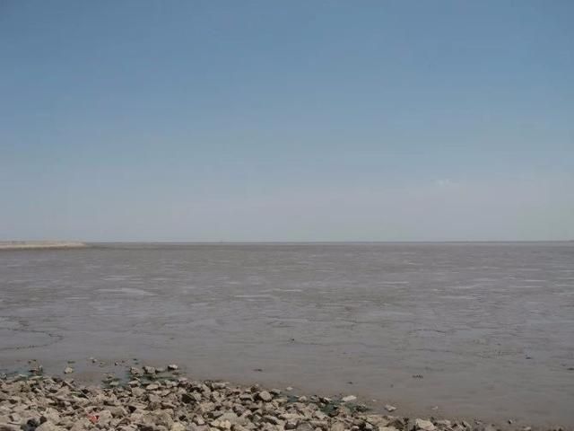 潜水湾在哪里(浅水湾在香港哪个区)