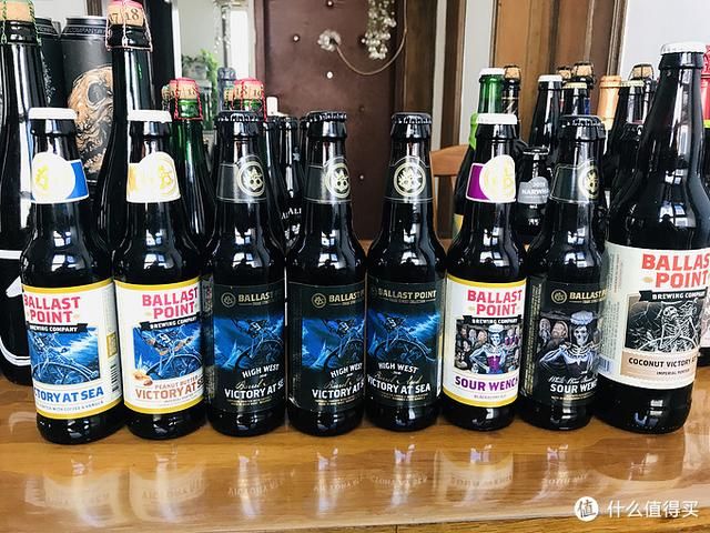 W12贴在哪(W12贴在哪个位)