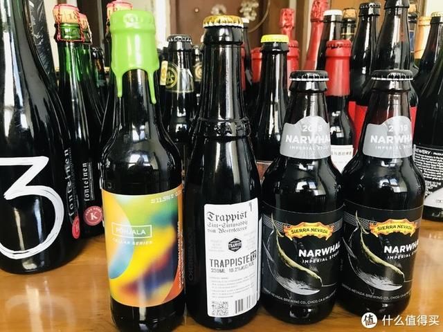 W12贴在哪(W12贴在哪个位)