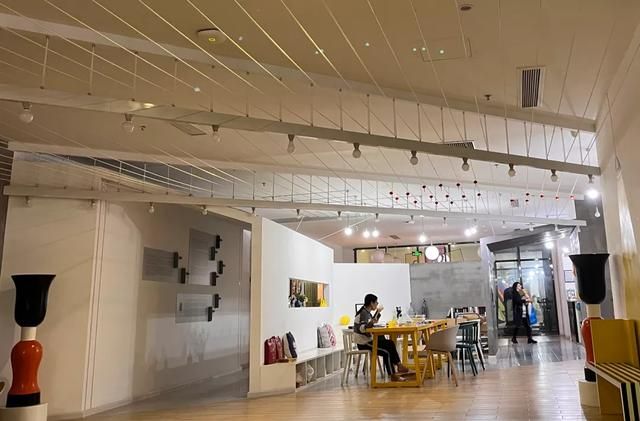 几个房间可以开公寓酒店(公寓一个房间可以住几个人)