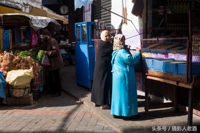 卡萨布兰卡在哪个国家(卡萨布兰卡是哪个国家的地方)