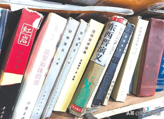 毕节花鸟市场在哪里(毕节五金机电市场在哪里)