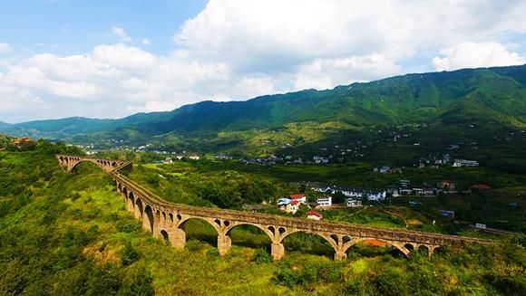 北碚区公共资源综合交易中心(北碚区公共资源综合交易中心地址)
