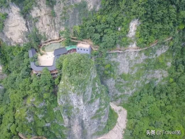 张家界大峡谷玻璃桥在哪里(张家界大峡谷玻璃桥简介)