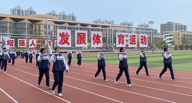 忻州一中新校区在哪里(忻州一中校服是在哪里做的)
