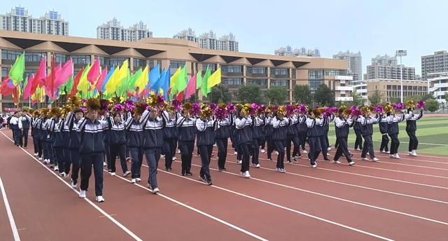 忻州一中新校区在哪里(忻州一中校服是在哪里做的)