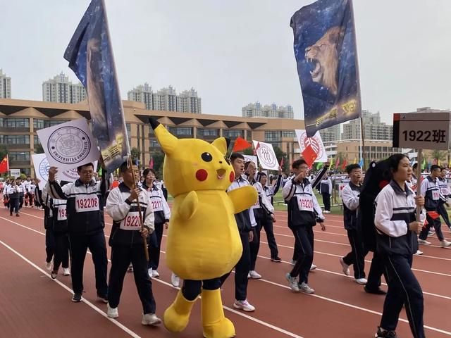 忻州一中新校区在哪里(忻州一中校服是在哪里做的)