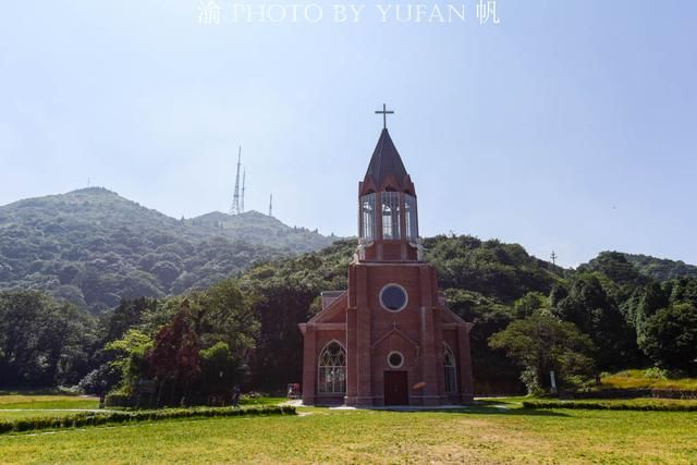 广西大容山在哪里(广西大容山自驾游攻略)