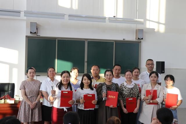 东溪小学在哪(苍溪县东溪小学)