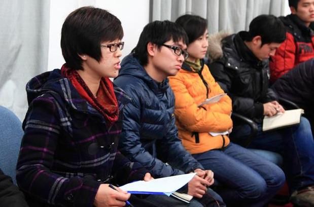 大学生毕业后档案在哪里(大学毕业生档案放哪里)