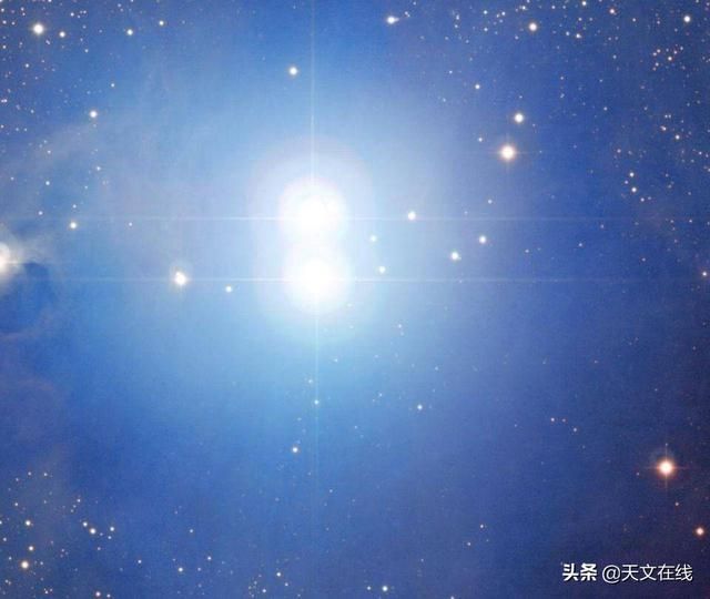 小恒星在哪里(恒星家园地址在哪里)