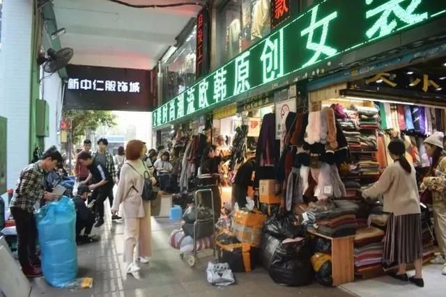 广洲服装批发市场在哪(广州服装批发市场在哪个区)