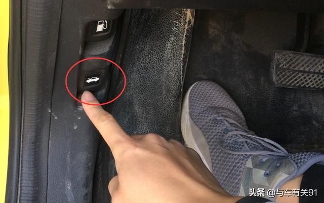 汽车空气滤芯在哪里(汽车空气滤芯在哪)