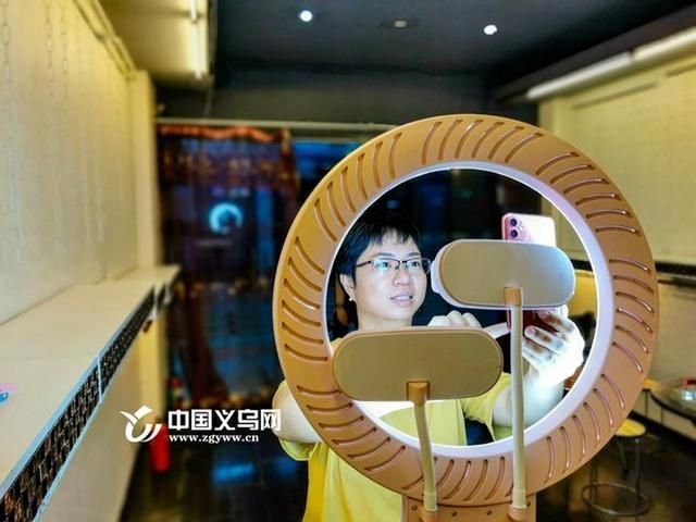 义乌地下商城在哪(义乌地下商城在哪里)