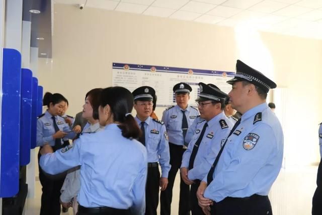 宣化办理身份证在哪里(凌海市公安局办身份证)