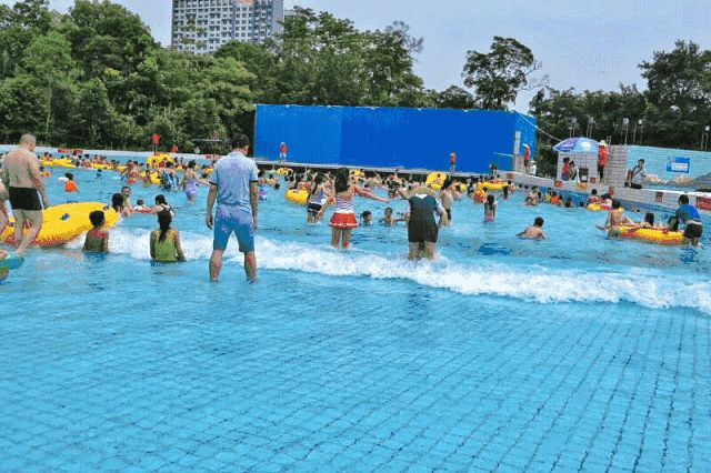 柳州水上乐园在哪(柳州北极星水上乐园)