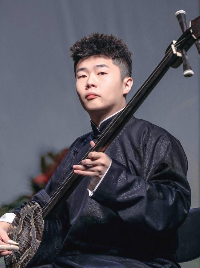 师哥你在哪(帅哥是什么笑话)