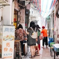 广州有名小吃街在哪里(广州夜市小吃街在哪里)