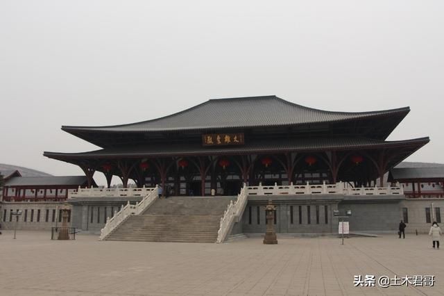 保定凤凰山在哪(保定凤凰城)