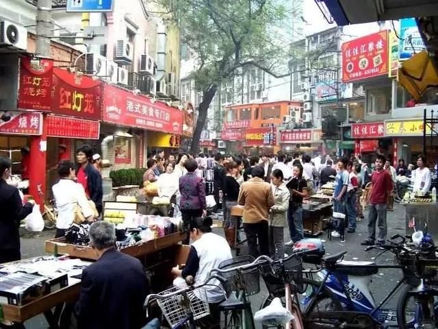 上海吴江路美食街在哪(吴江路美食街推荐)