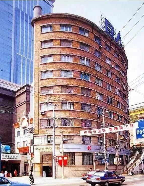 上海吴江路美食街在哪(吴江路美食街推荐)