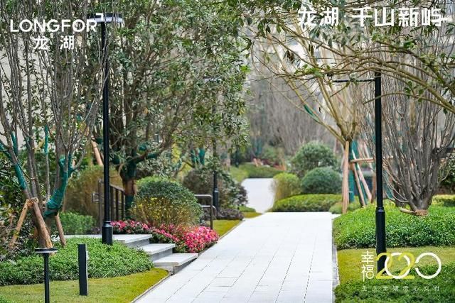 重庆千山在哪(千山什么飞绝)