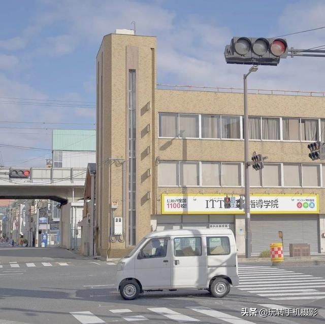 调色在哪(调色在哪种环境下最准)