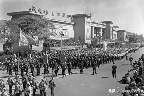 天津海河广场站在哪(天津海河广场图片)