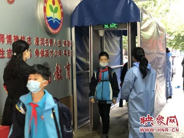驻马店十二小在哪里(驻马店市二高官网)