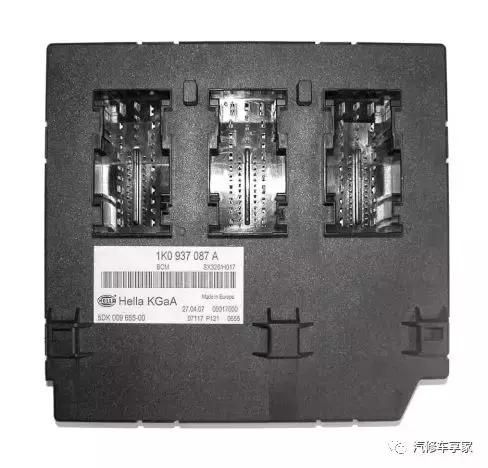 帕萨特220电源在哪里(帕萨特电源插座是220伏的吗)