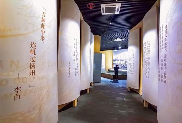 关于武汉的商业中心在哪里的信息