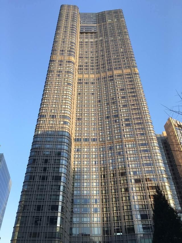 谢娜住在哪里(谢娜现在在哪里工作)