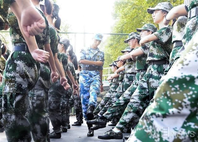 学生兵在哪个视频播放(如懿传是哪个视频播放的)