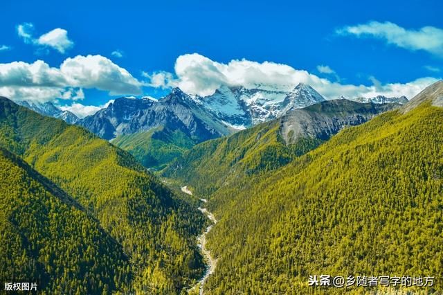 成都阿坝州在哪里(成都阿坝州旅游景点)