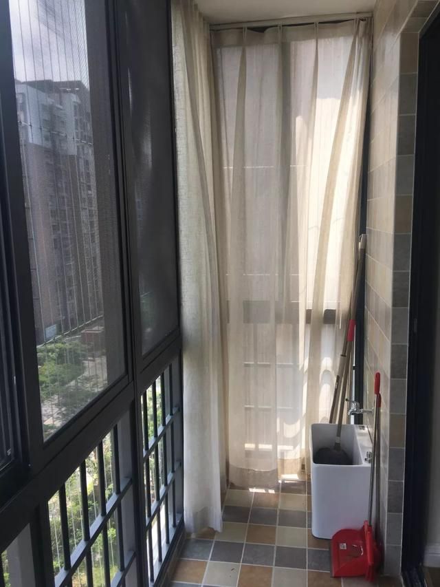 拖把在哪里洗(拖把在哪里洗最合适)