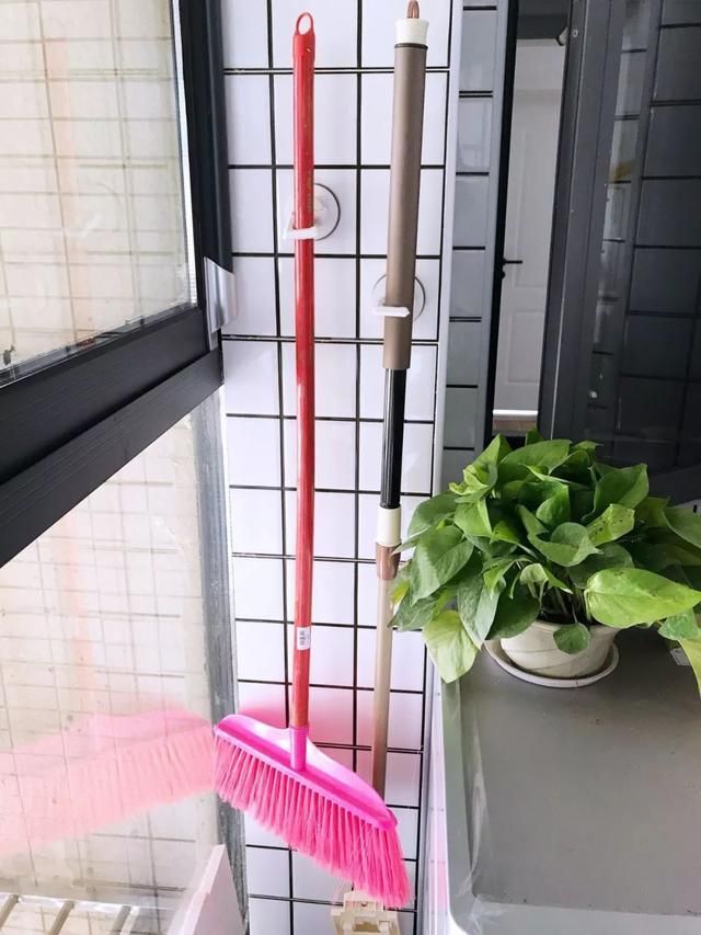 拖把在哪里洗(拖把在哪里洗最合适)