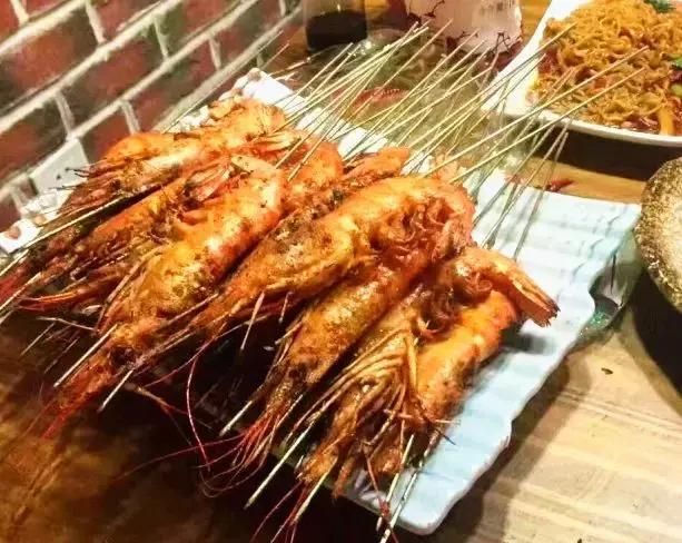 包含吃惑狼肉骨头总部在哪的词条