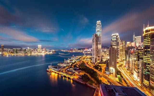 注册公司好还是中心好(注册公司好还是个体工商户好)