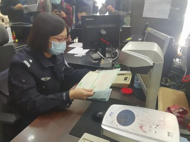 小孩子上户口在哪里上(小孩子上户口流程)