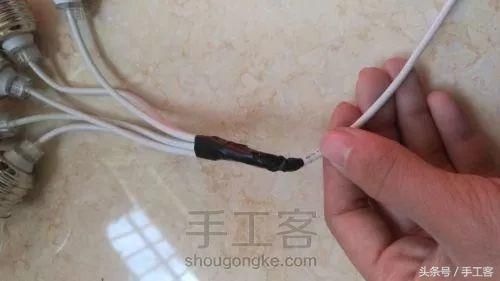 关于发光的树枝在哪个图用的信息