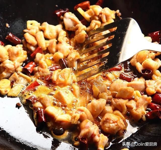大腿上方在哪(大腿根部上方是什么)