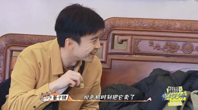 穿耳要在哪(船儿摇过春水不说话是哪首歌的歌词)