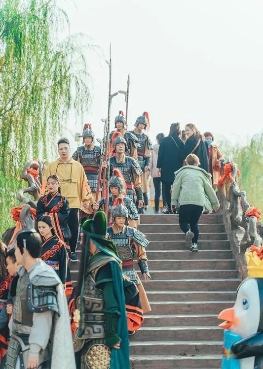 水城三国小镇在哪里(水城三国小镇电话)
