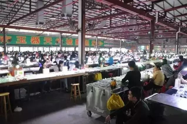 文玩在哪进货(温婉在哪里直播)