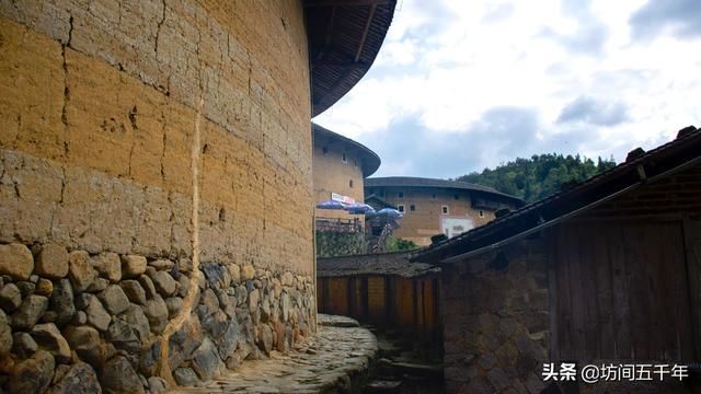 大鱼海棠土楼在哪(大鱼海棠土楼图片高清)
